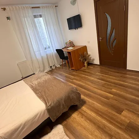 Madalina's House - Cozy 2-bedroom